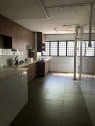 Clementi Avenue 2 Shopping Centre (D5), Shop House #460727411